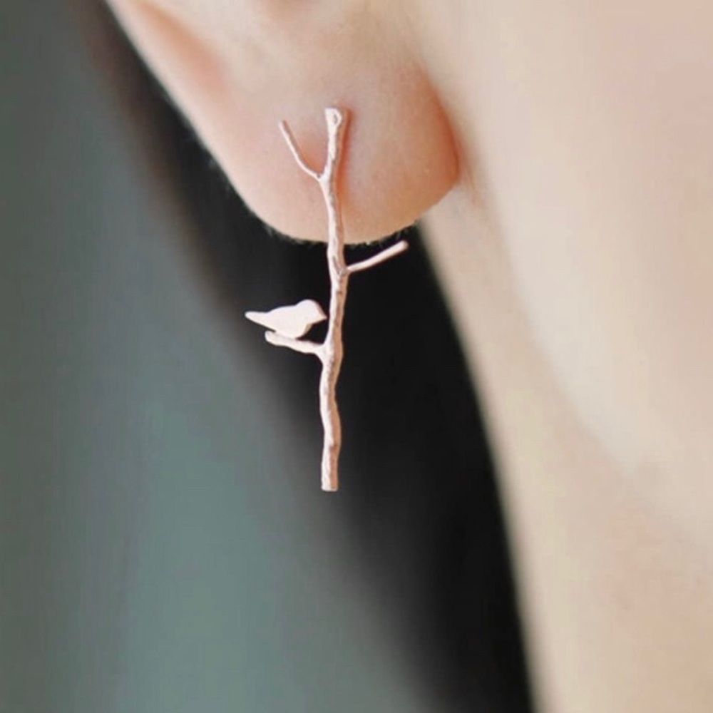 ✨2/$25✨Bird & Branch Studs✨ - Picture 1 of 4